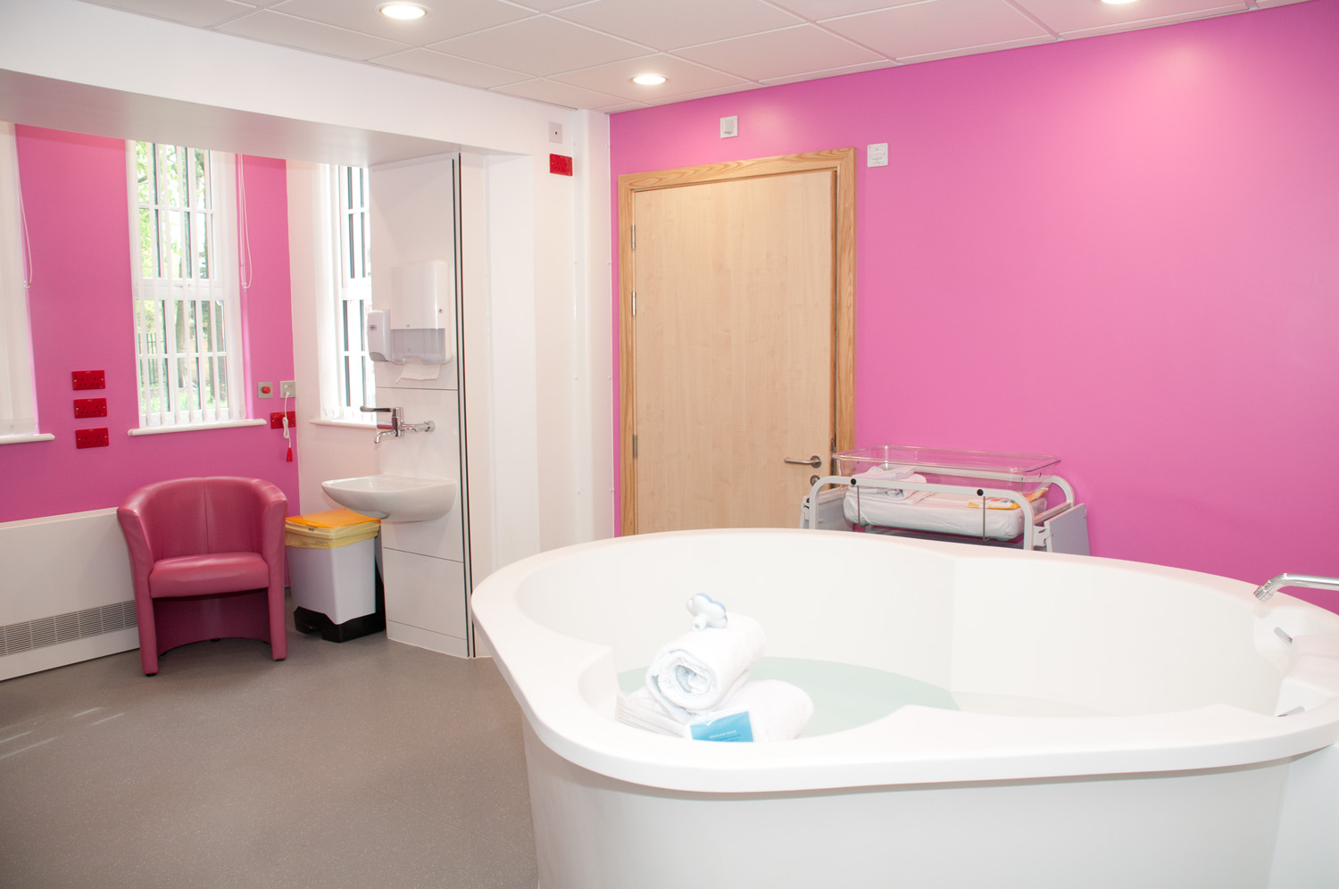 Ingleside Birth and Community Centre Bolton NHS FT