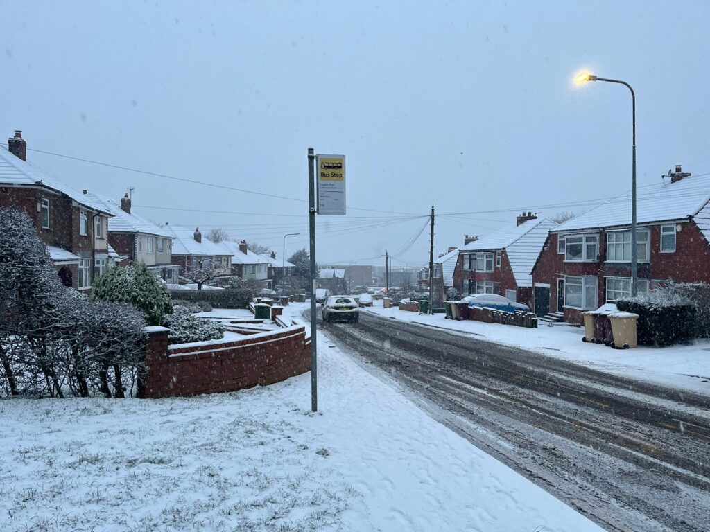 Heavy snowfall in Horwich, Bolton