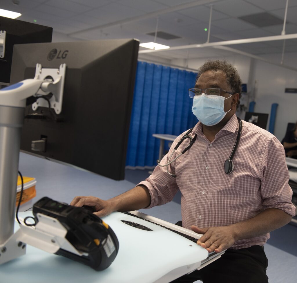 Consultant wearing a mask