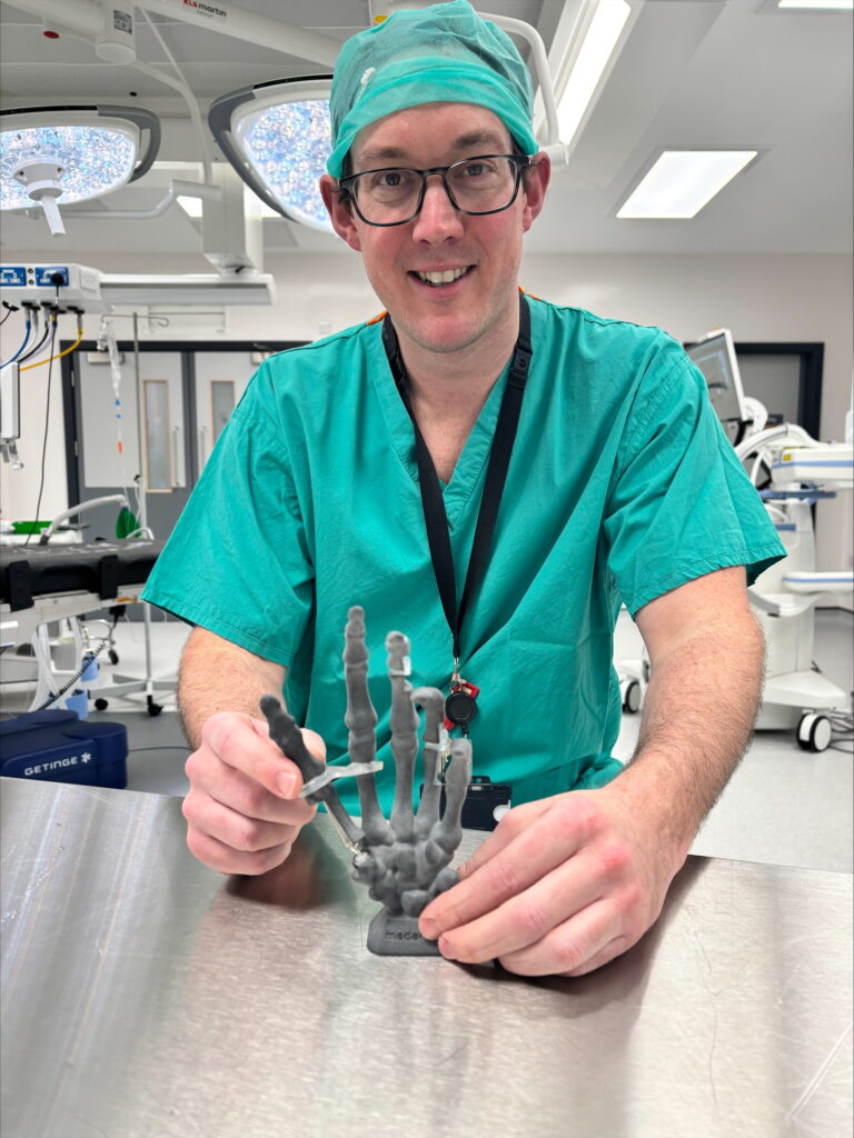 Jamie A'Court, Consultant Orthopaedic Surgeon